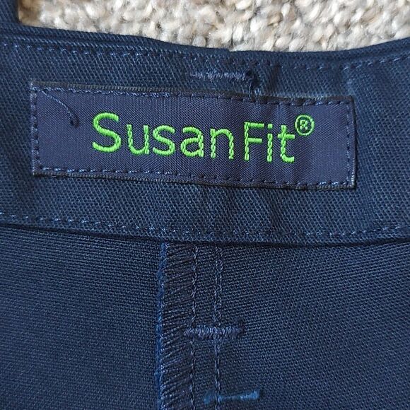 Cintas New With Tag Navy Plus Size 30 Regular Susan Fit Female Work Pant - Picture 8 of 10